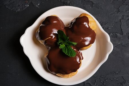 Профитроли