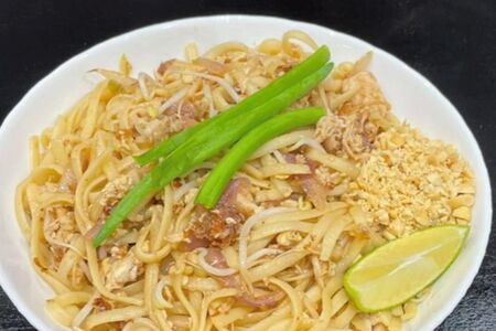 Пад-тай с курицей