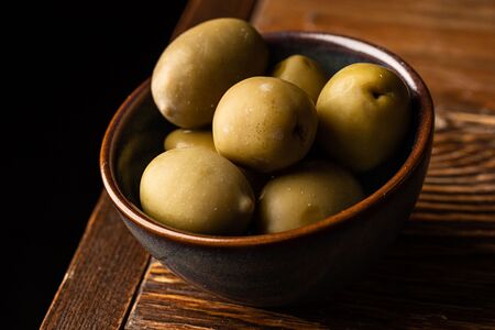 Греческие гигантские оливки