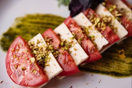 Колоритный капрезе