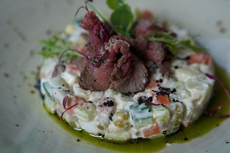 Оливье с ростбифом