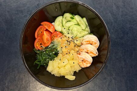 Поке с креветками и рисом