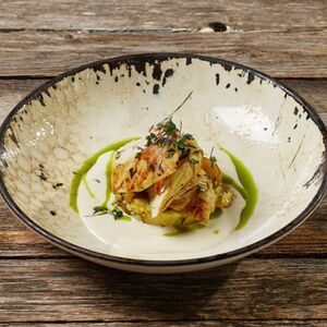 Куриная грудка, томленная в яблочном маринаде