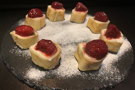 Сладкие роллы Рим