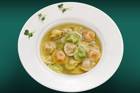 Куриный супчик с пельмешкамим