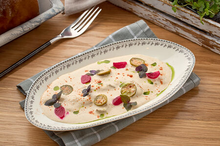 Сочный ростбиф с соусом тоннато