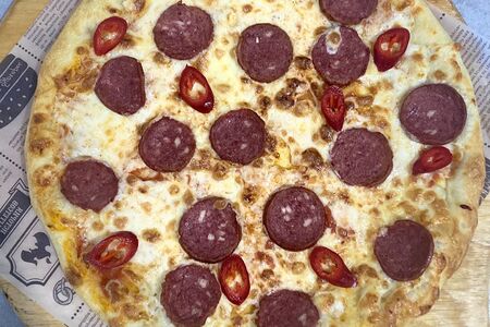 Пицца Пепперони острая 