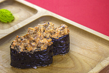 Острые суши с креветками