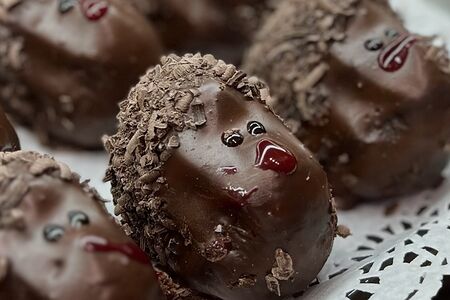 Пирожное картошка ёжик