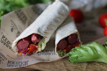 Хот-дог в лаваше