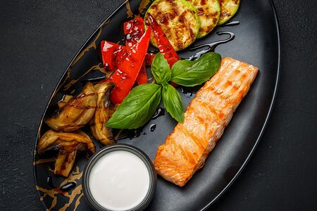 Лосось на гриле 