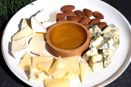 Ассорти сыров с плесенью