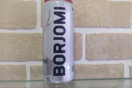  Газированная вода Borjomi
