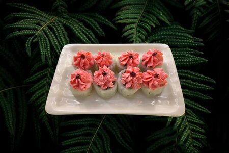 Лава ролл с угрем