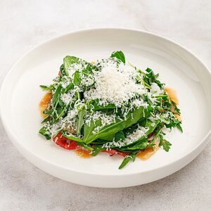 Салат с ростбифом