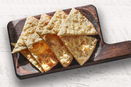 Фокачча с сыром пармезан