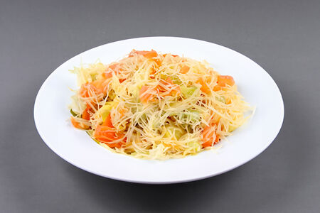 Салат Цезарь с лососем