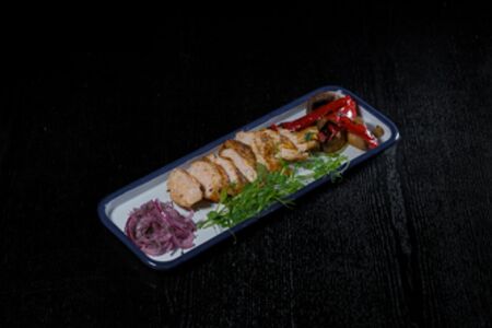 Куриное филе с овощами гриль