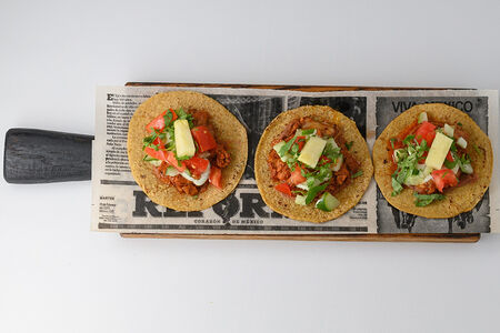 Такос де Карне со свининой