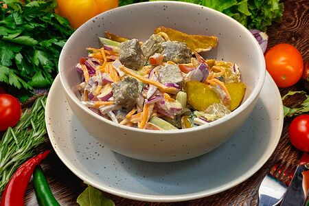 С говядиной