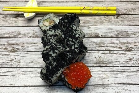 Ролл Глаз дракона