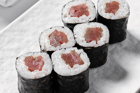 Маки Дальневосточный тунец 