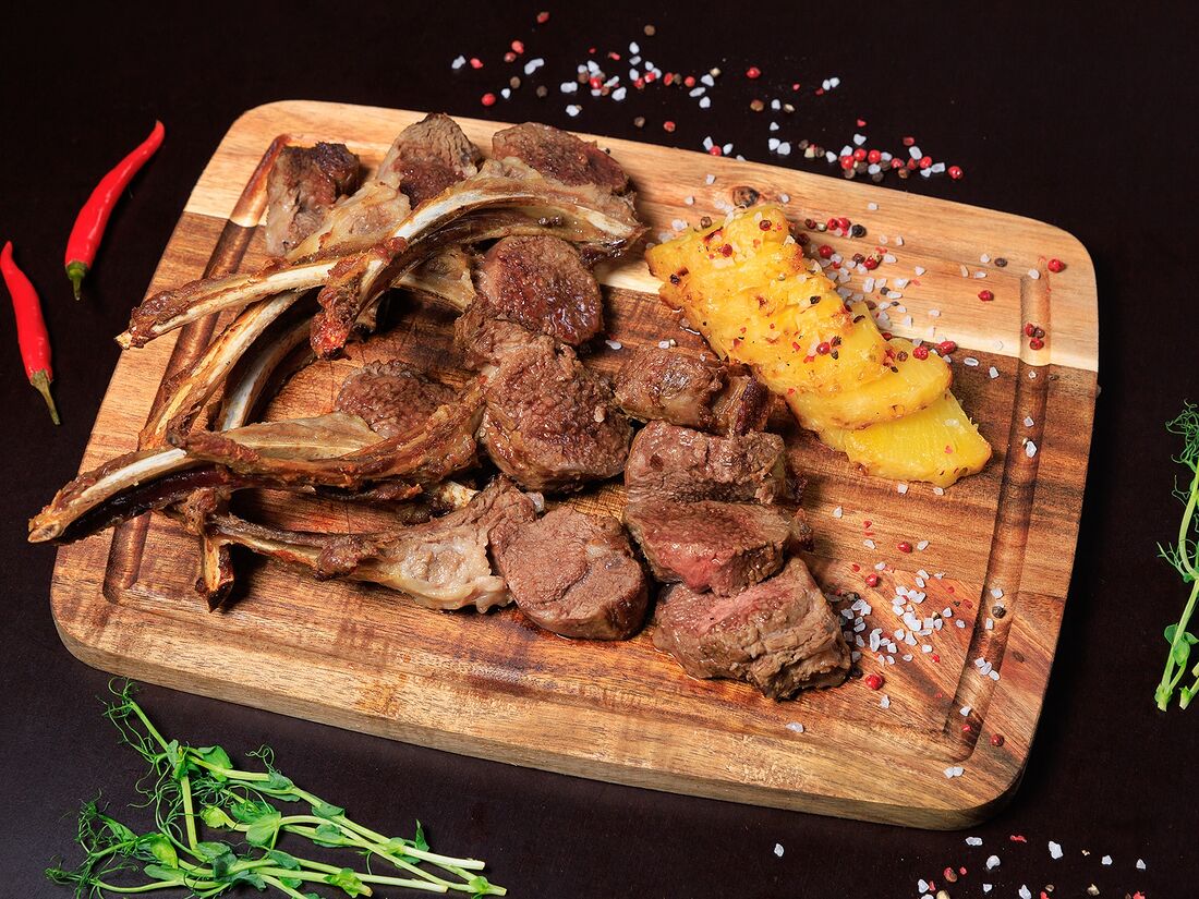 Шашлык и Хачапури