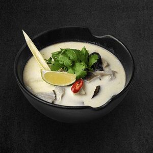 Տոմ Կհա ապուր