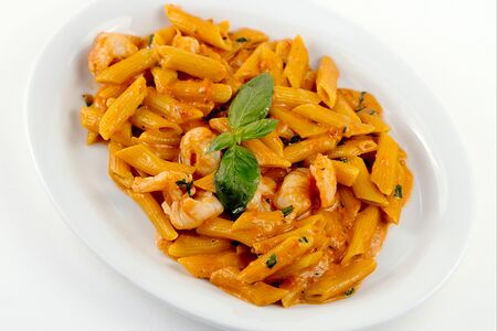 Пенне алла водка с креветками