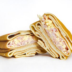 Блинчики с ветчиной и сыром