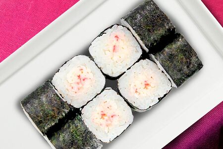 Маки с крабом