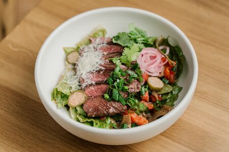 Стейк-салат с мраморной говядиной