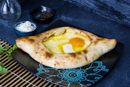 Хачапури по-аджарски