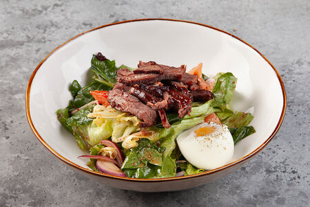 Салат со Скерт-стейком