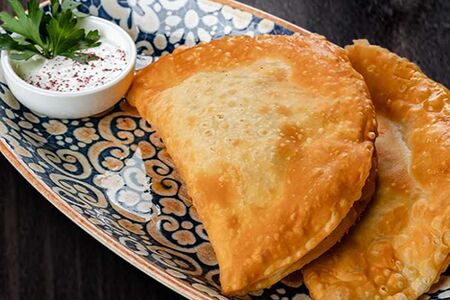 Чебуреки с бараниной