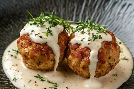 Куриные тефтели в сливочном соусе