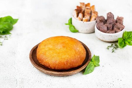 Беляш с мясом