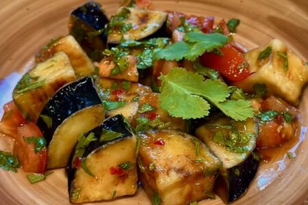 Салат Томат-Баклажан