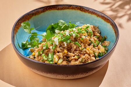 Тайский жареный рис с креветками