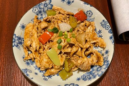 Свинина в пряных перцах 