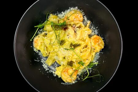 Феттуччине с креветками