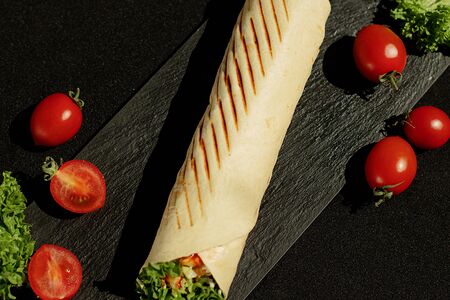 Твистер с креветками