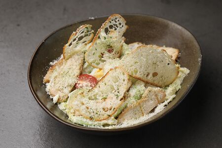 Цезарь с цыпленком