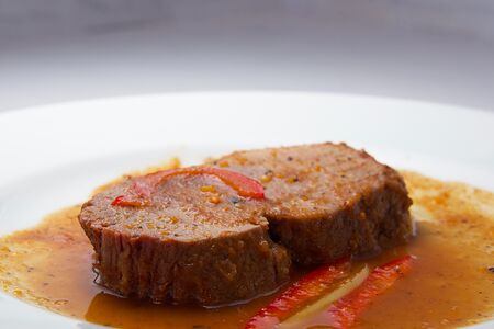 Томленая говядина Оссобуко