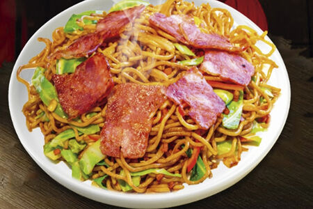 Лапша с беконом и шампиньонами №007