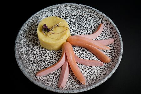 Сосиски детские с гарниром на выбор