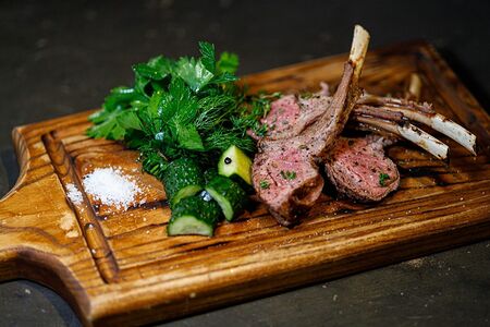 Каре ягненка гриль