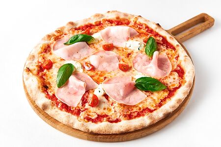 Пицца с ветчиной