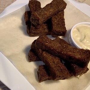 Гренки чесночные