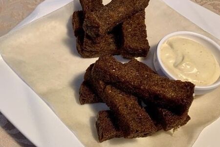 Гренки чесночные